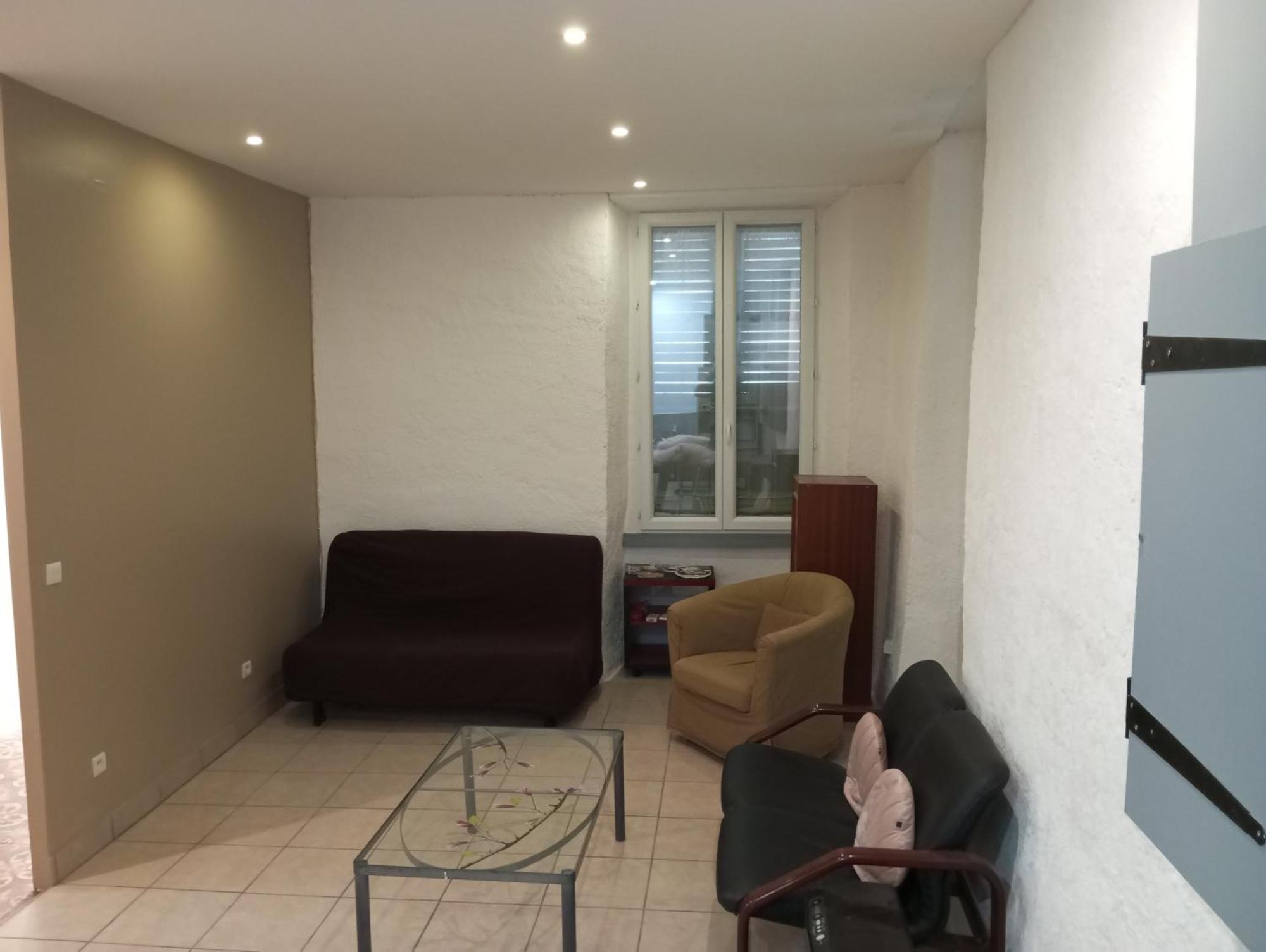 Appartement Village Medieval Saint-Germain-Laval  Esterno foto